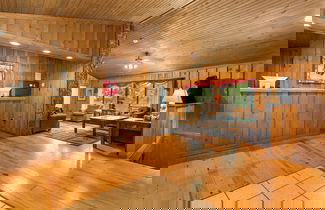 Foto 2 - Cabins at Green Mountain