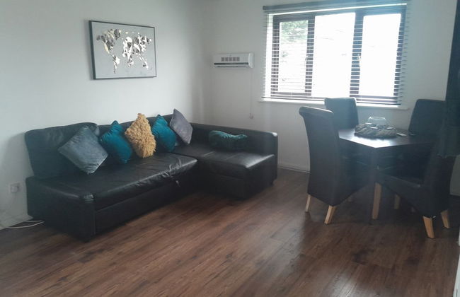 Impeccable 2-bed Apartment in Grays, London - Foto 22