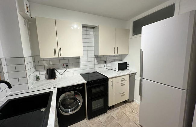 Impeccable 2-bed Apartment in Grays, London - Foto 20