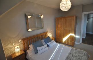 Photo 2 - The Courtyard, Windsor, 2 Beds