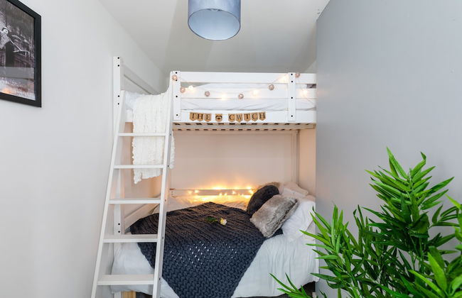 The Hollywood Beautiful 3 Bedroom House - Foto 11