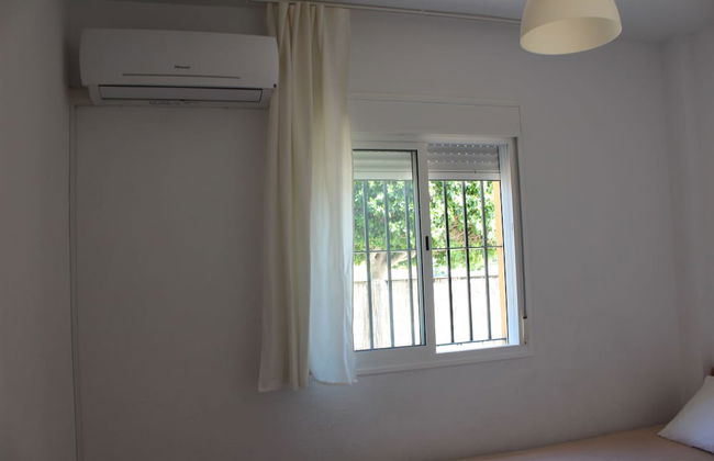 Apartment in Rota Cadiz AA Internet - Photo 13