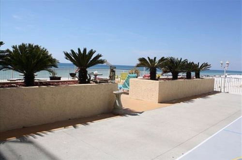 Photo 15 - Fontainebleau Terrace by Counts-Oakes Resort Properties