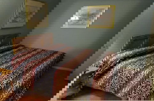 Photo 5 - Atrium #102