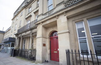 Photo 1 - Stylish City Centre Apartment - Bath