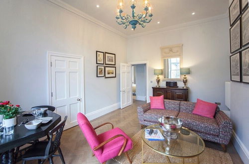 Photo 23 - Stylish City Centre Apartment - Bath