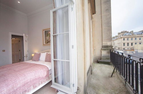 Photo 12 - Stylish City Centre Apartment - Bath