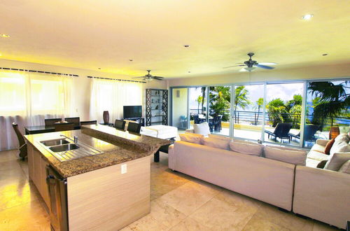 Photo 2 - Luxury Apartament Punta Roca Ocean Front