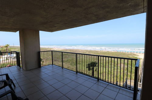 Photo 17 - Oceanvista Condominiums by Cheap Getaway