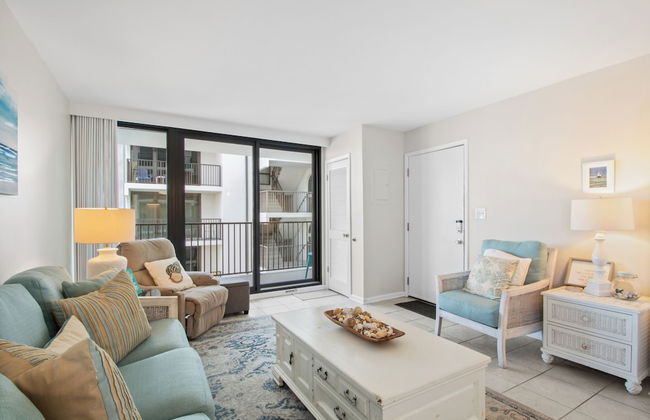 Island Sunrise Condos by Hosteeva - Foto 14