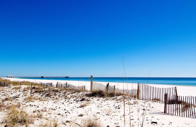 Island Sunrise Condos by Hosteeva - Foto 40
