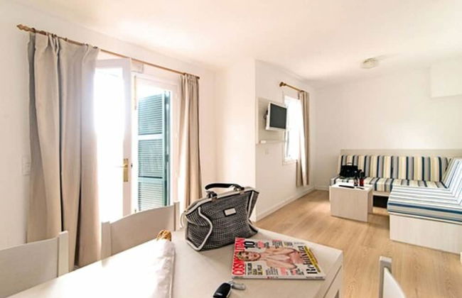 Apartamentos Cala Blanca - Foto 10