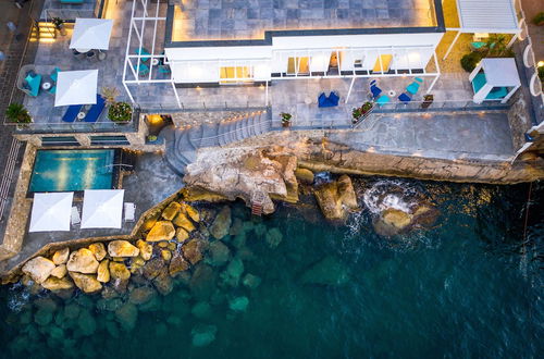 Foto 73 - Beachfront Villa Sorrento & private sea access