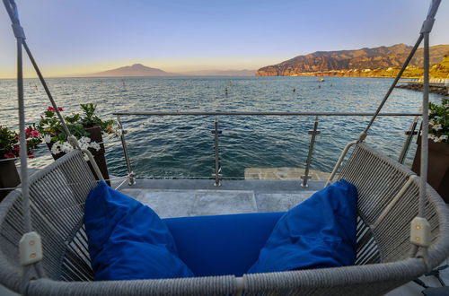 Foto 63 - Beachfront Villa Sorrento & private sea access