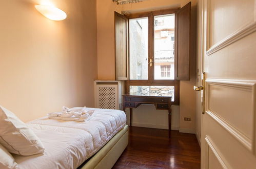 Photo 3 - Rental In Rome Vite Prestigious