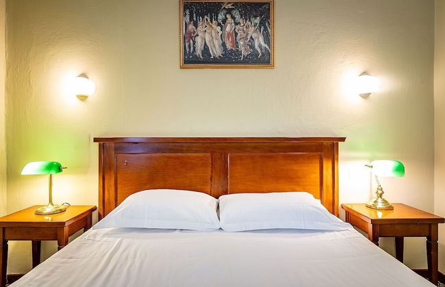 Bellevue House - Photo 36