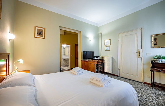 Bellevue House - Photo 34
