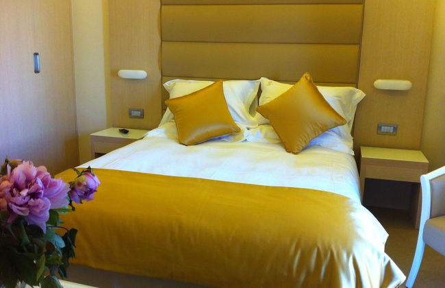 Augustana House - Foto 9
