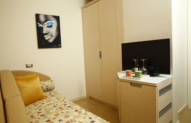 Augustana House - Foto 25