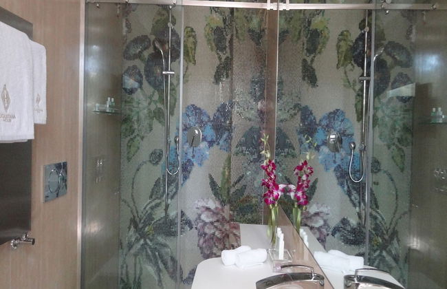 Augustana House - Foto 43