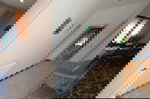 Foto 2 - Cosy and Comfortable Apartment in Marina di Massa, Near the Beach