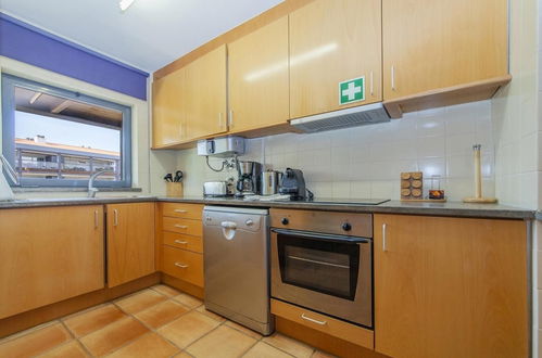 Photo 12 - B39 - Marinapark 2 Bed Flat