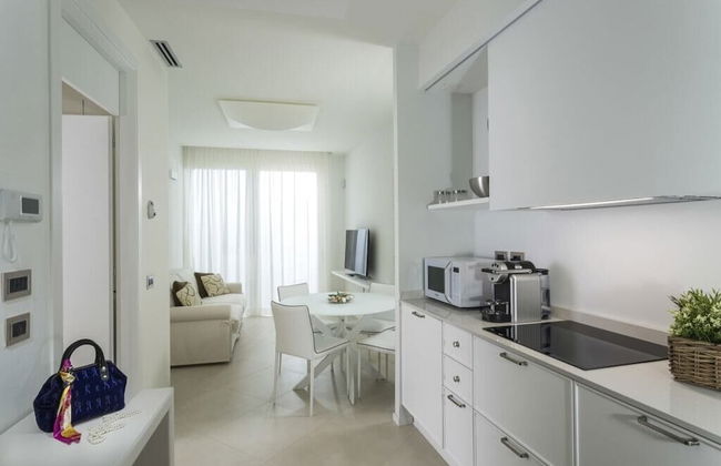 Embassy Aparthotel - Foto 14