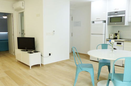 Foto 6 - Apartamento Holiday Beach