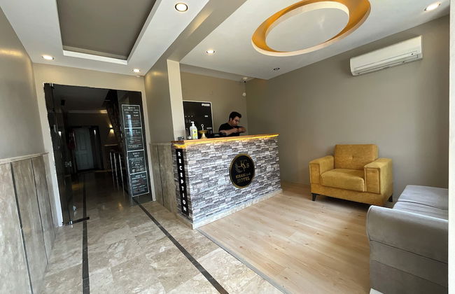 Khan's Hotel - Photo 2