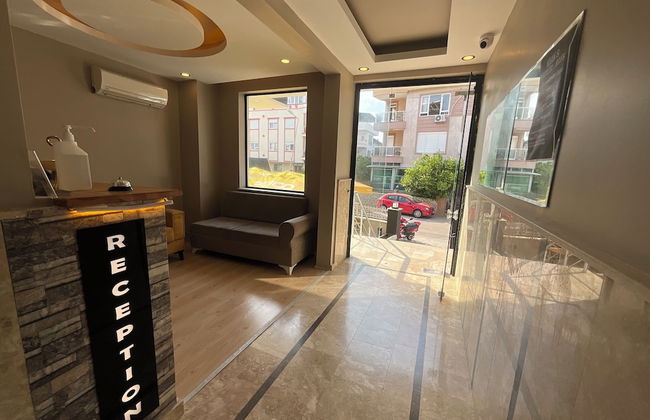 Khan's Hotel - Photo 3