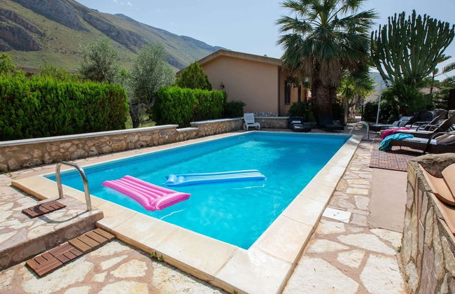 Villa in Sicily With Pool Near Sandy Beach - Foto 1