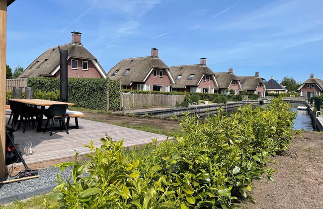 Chalet by Water in Idskenhuizen Recreation Park - Foto 31