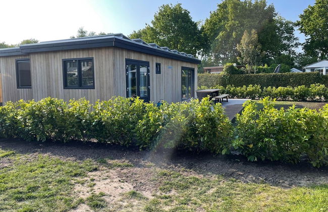 Chalet by Water in Idskenhuizen Recreation Park - Foto 29