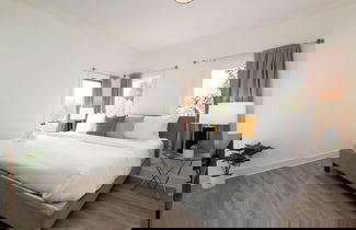 Photo 1 - Amazing House Near DTLA
