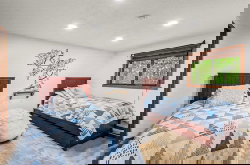Foto 24 - The Bear's Den by Avantstay Prime Location, Renovated w/ Movie & Game Room