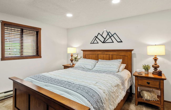 The Bear's Den by Avantstay Prime Location, Renovated w/ Movie & Game Room - Foto 20