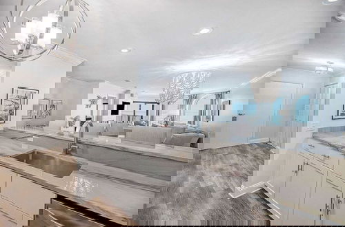 Foto 6 - 412 Seascape by Avantstay Oceanfront + Balcony