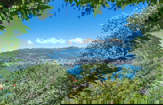 Foto 1 - Romantic Lake View With Garden