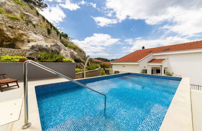 Vedran - With Beautiful Lake View and Private Pool - H - Foto 16