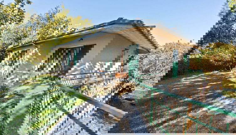 Foto 1 - Beautiful Villa With Private Pool and Garden