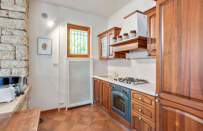 Villa in Torri del Benaco With Private Pool - Foto 10