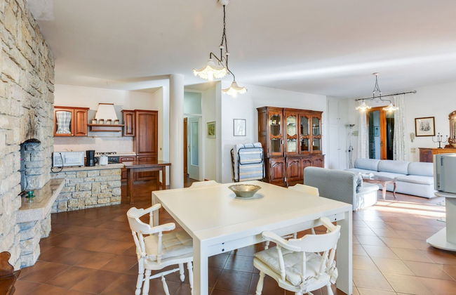 Villa in Torri del Benaco With Private Pool - Foto 8