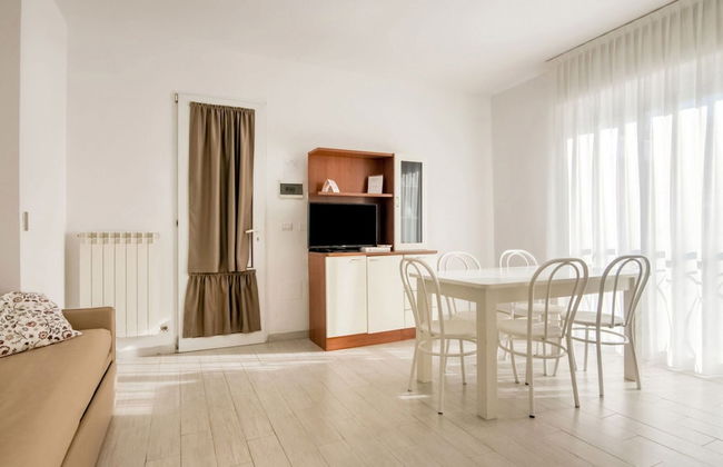 Residence With Swimming Pool Nearby the sea - Foto 17