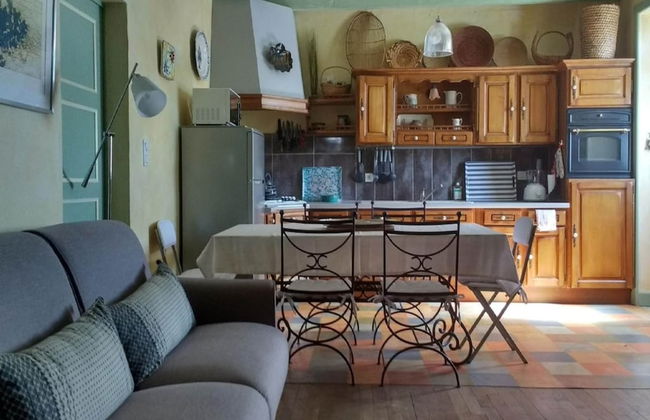 Cottage in Auvergne Near Puy Mary - Foto 11