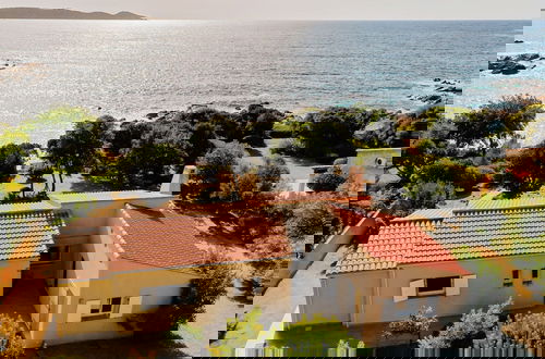 Foto 25 - Beautiful Holiday Home With Terrace
