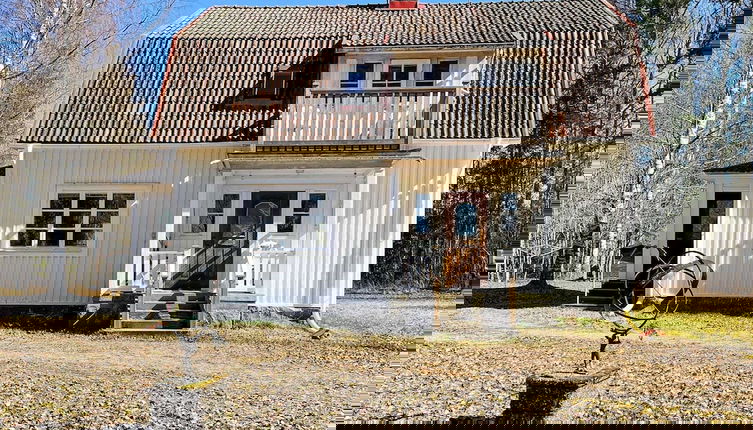 Foto 1 - 4 Person Holiday Home in Hoje-by Traum