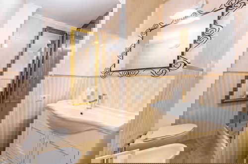 Photo 14 - Design Apartment at Spaccanapoli