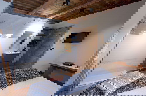 Photo 7 - Spacious Chalet With Indoor Pool