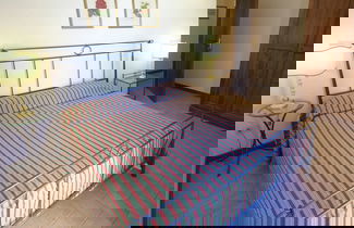 Foto 3 - Apartment With Swimming Pool