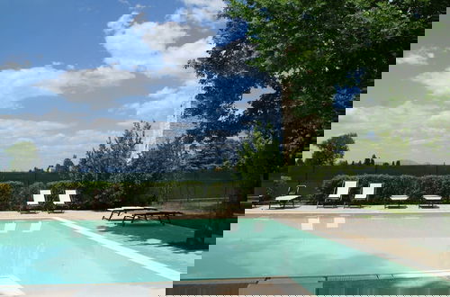 Foto 14 - Apartment With Swimming Pool